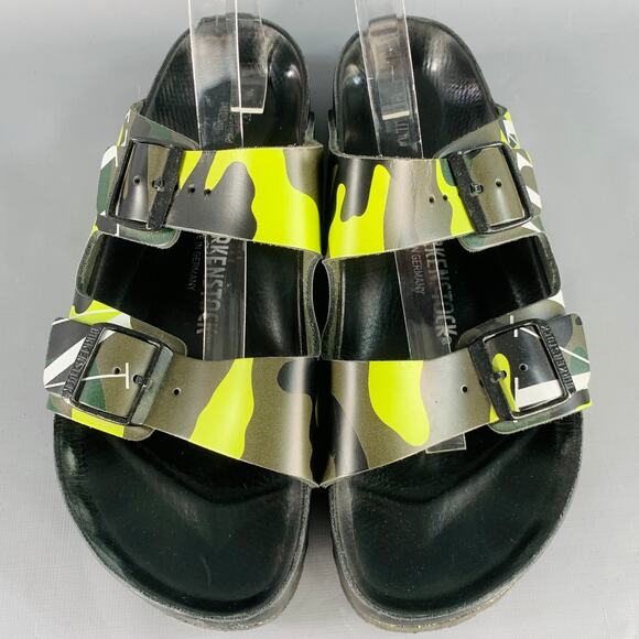 VALENTINO Size 10 Green Olive Camouflage Leather Belted Sandals main image 8